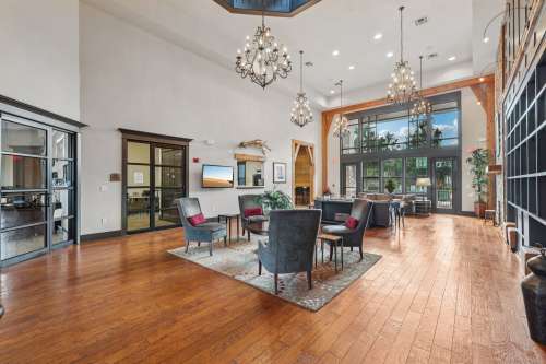 S Bed Las Brisas Apartment Homes 88